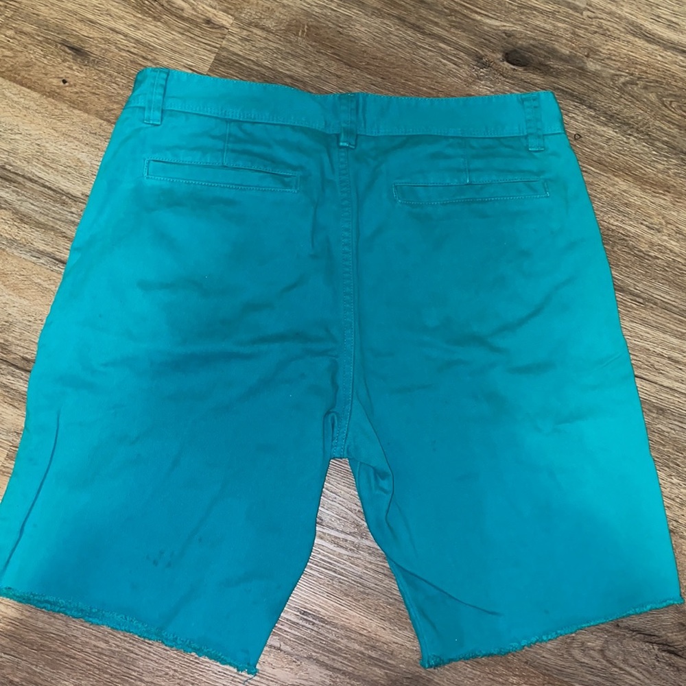 Teal - Picture 2 of 4